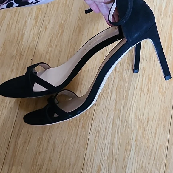 Stuart Weitzman Suede Ankle-Strap Sandals *size 10.5* - Picture 3 of 6